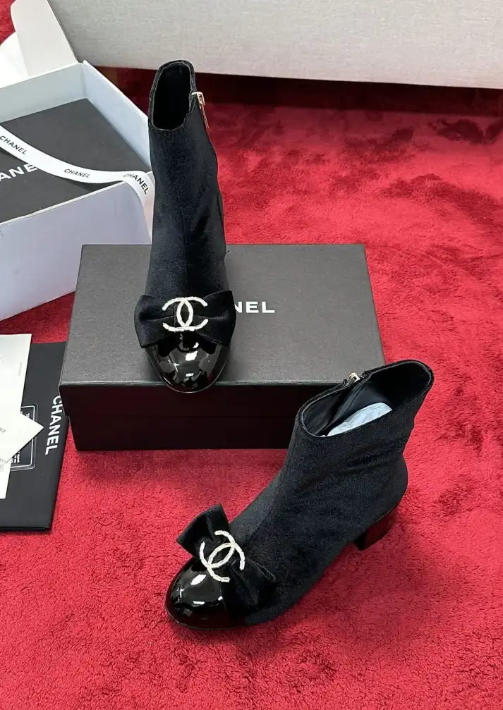 hype Chanel Leather Shoes