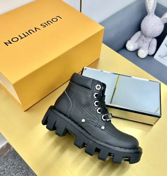 hype LV Boots