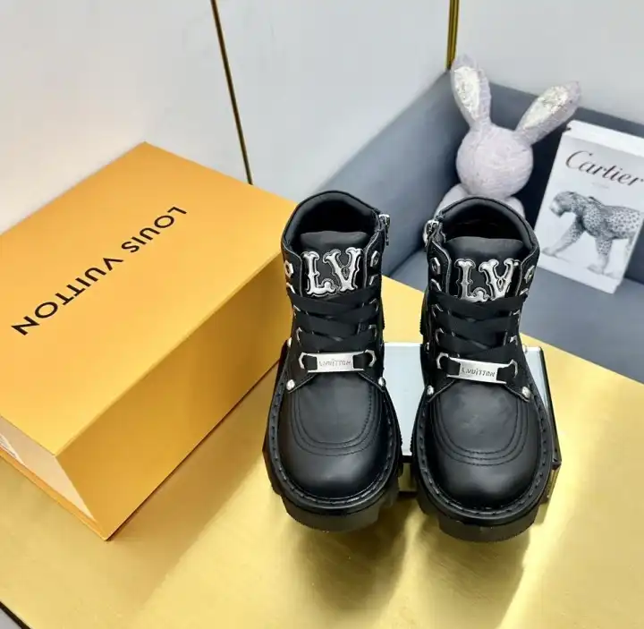 hype LV Boots