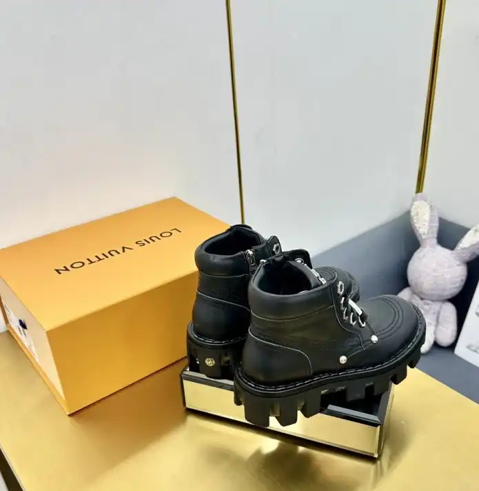 hype LV Boots