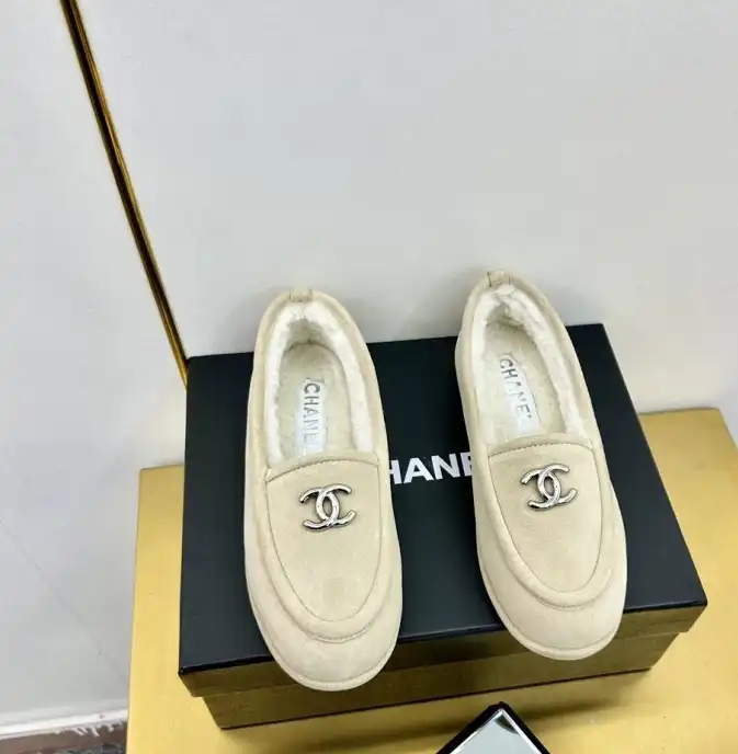 hype Chanel Boots