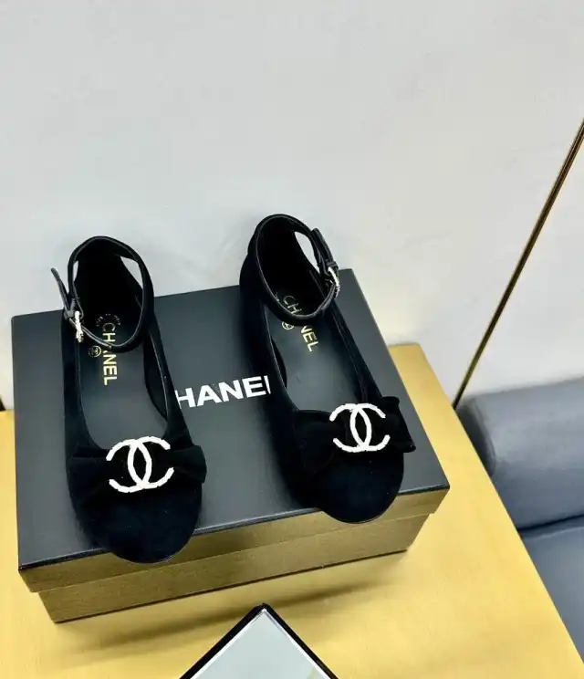 hype Chanel Sandals