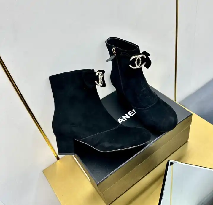 hype Chanel Leather Shoes