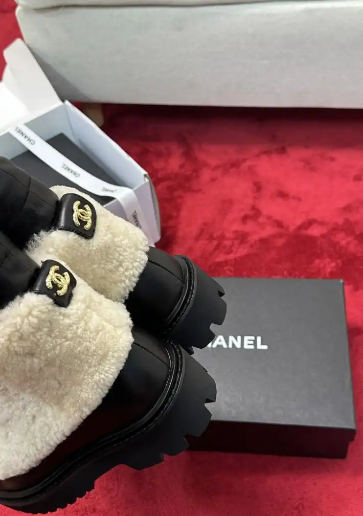 hype Chanel Leather Shoes