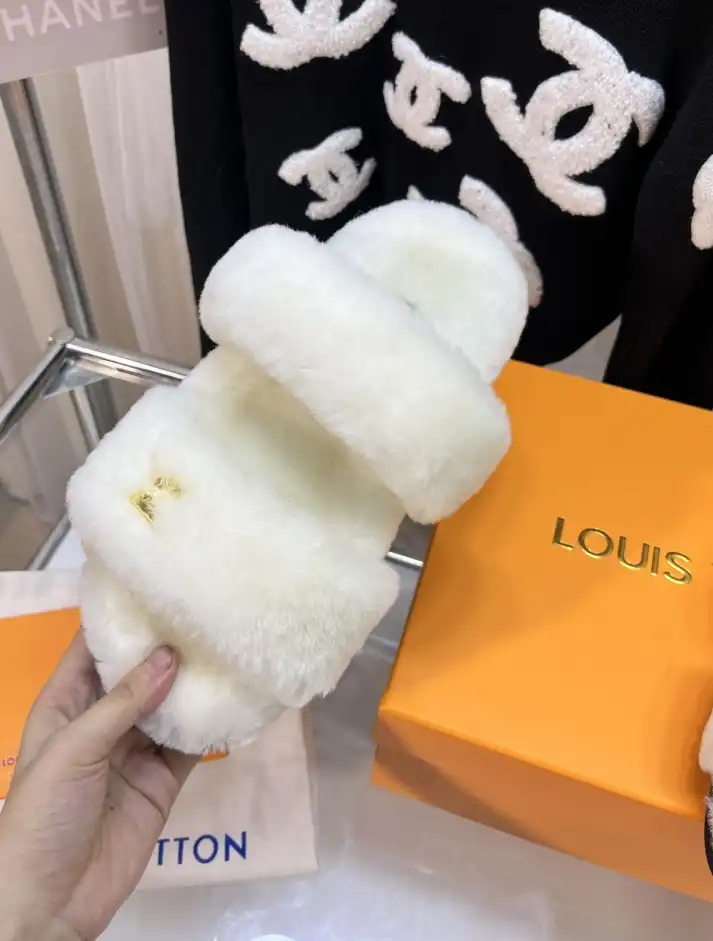 hype LV Slippers