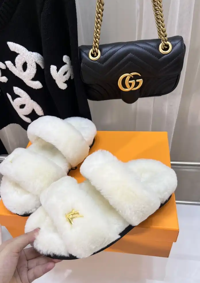 hype LV Slippers