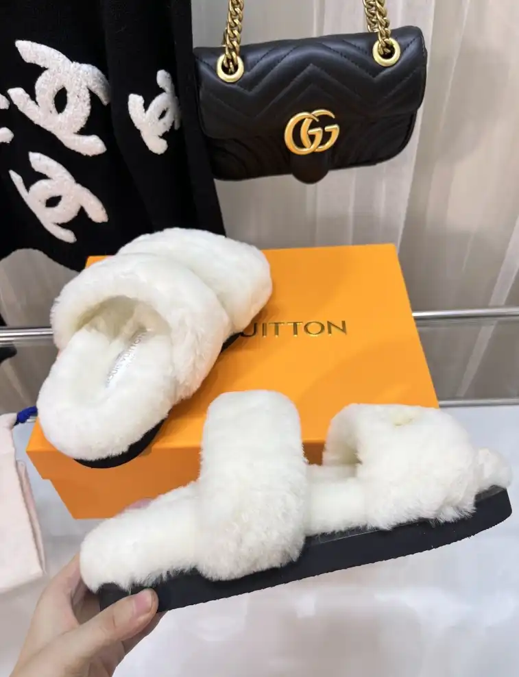 hype LV Slippers