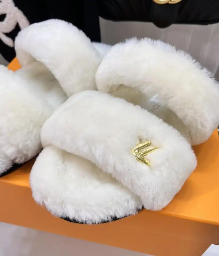 hype LV Slippers