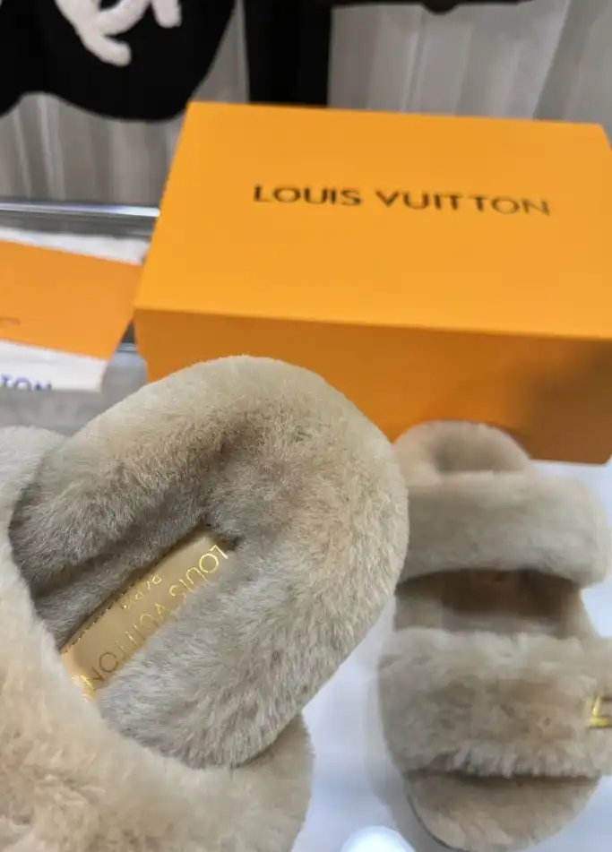 hype LV Slippers