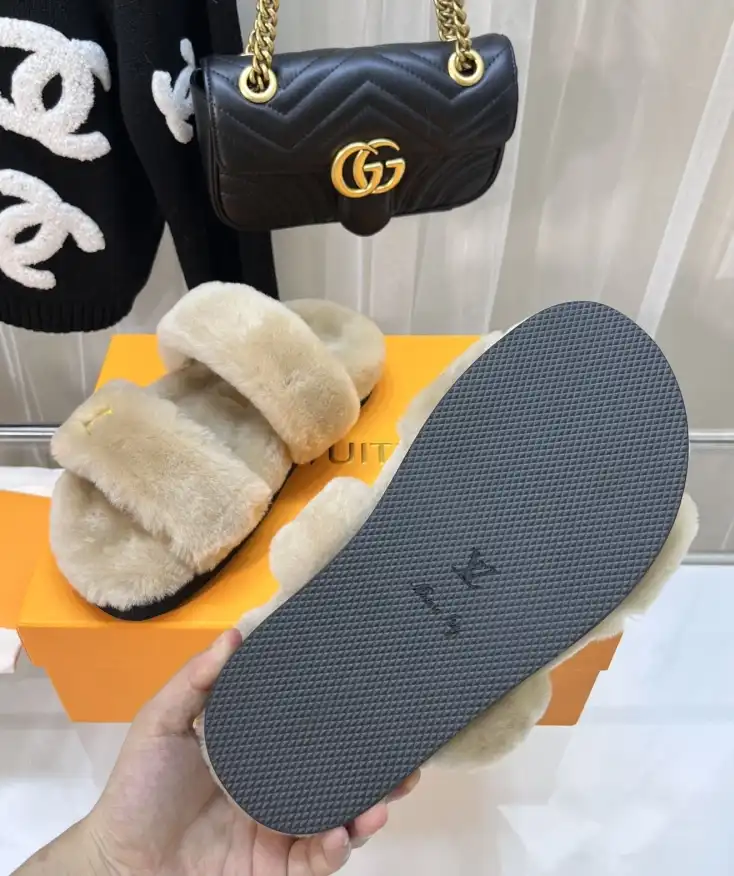 hype LV Slippers