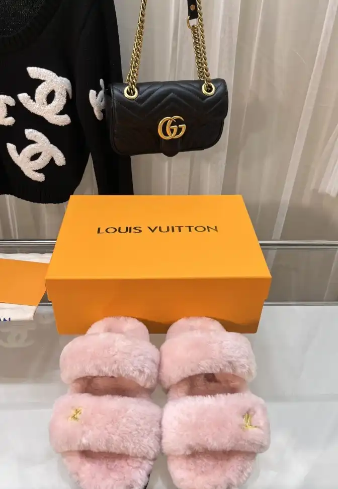 hype LV Slippers