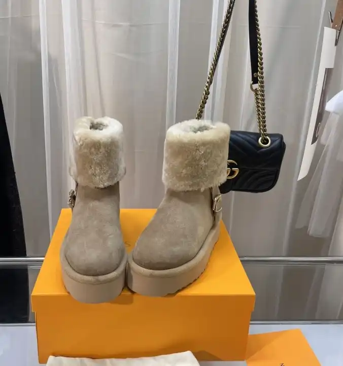 hype LV Boots