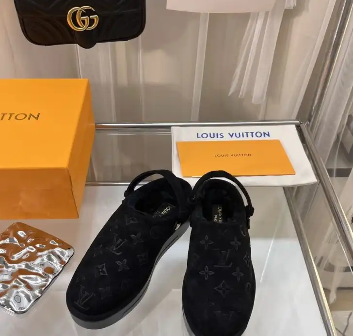 hype LV Slippers