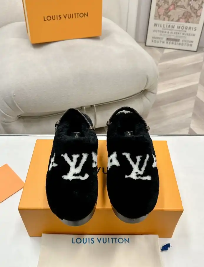 hype LV Slippers