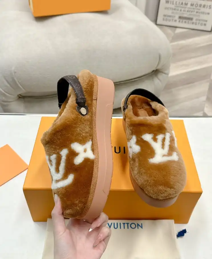 hype LV Slippers