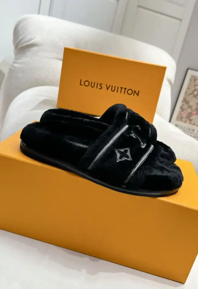 hype LV Slippers