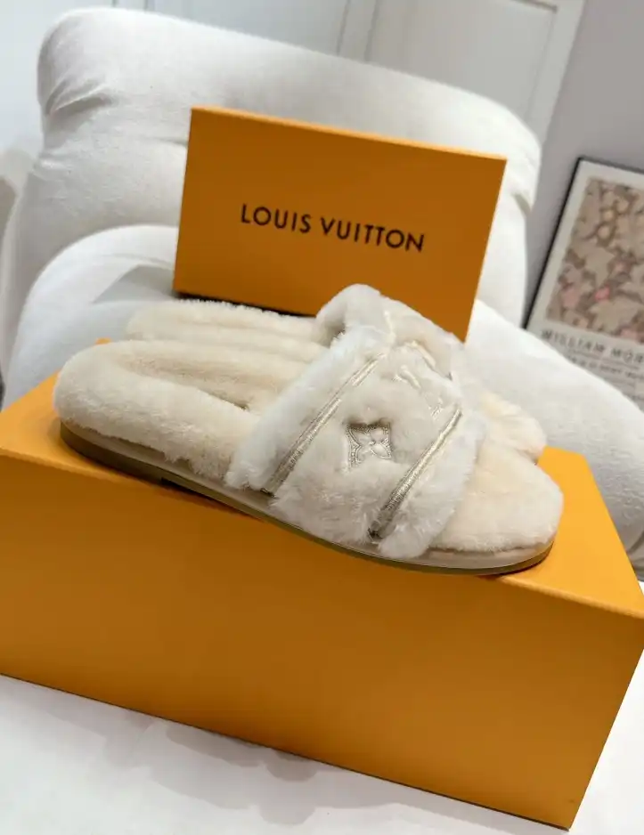 hype LV Slippers