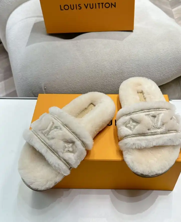 hype LV Slippers