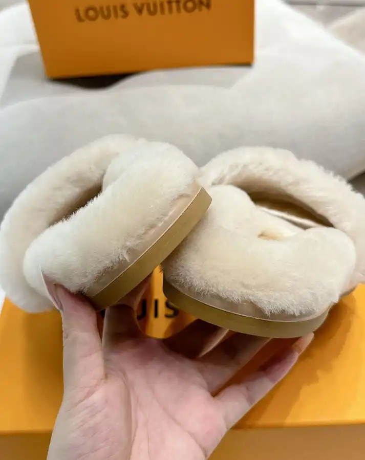 hype LV Slippers