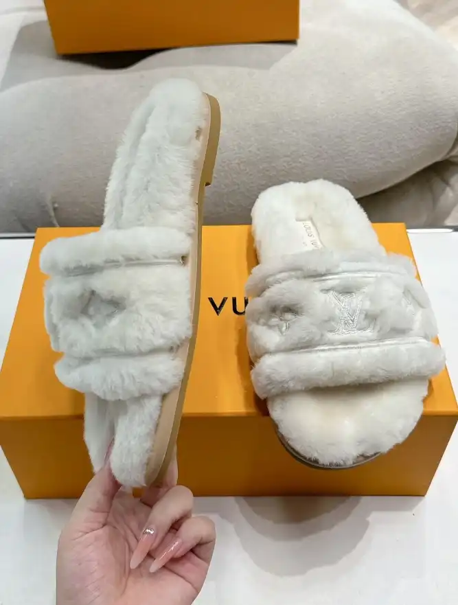 hype LV Slippers