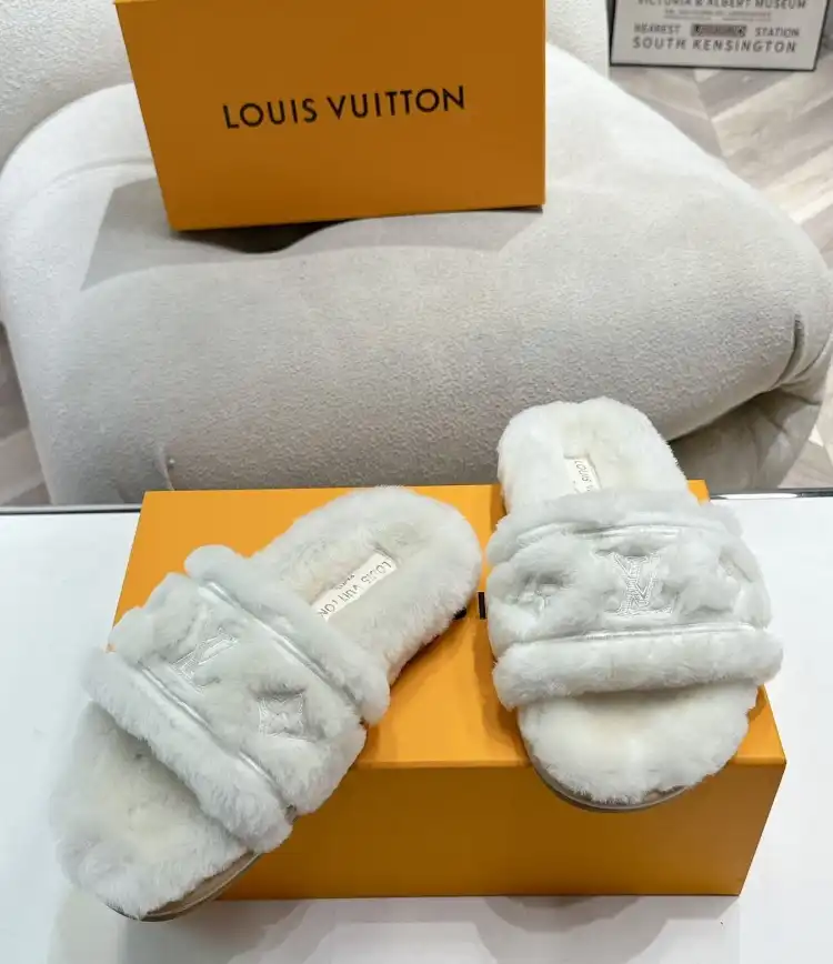 hype LV Slippers