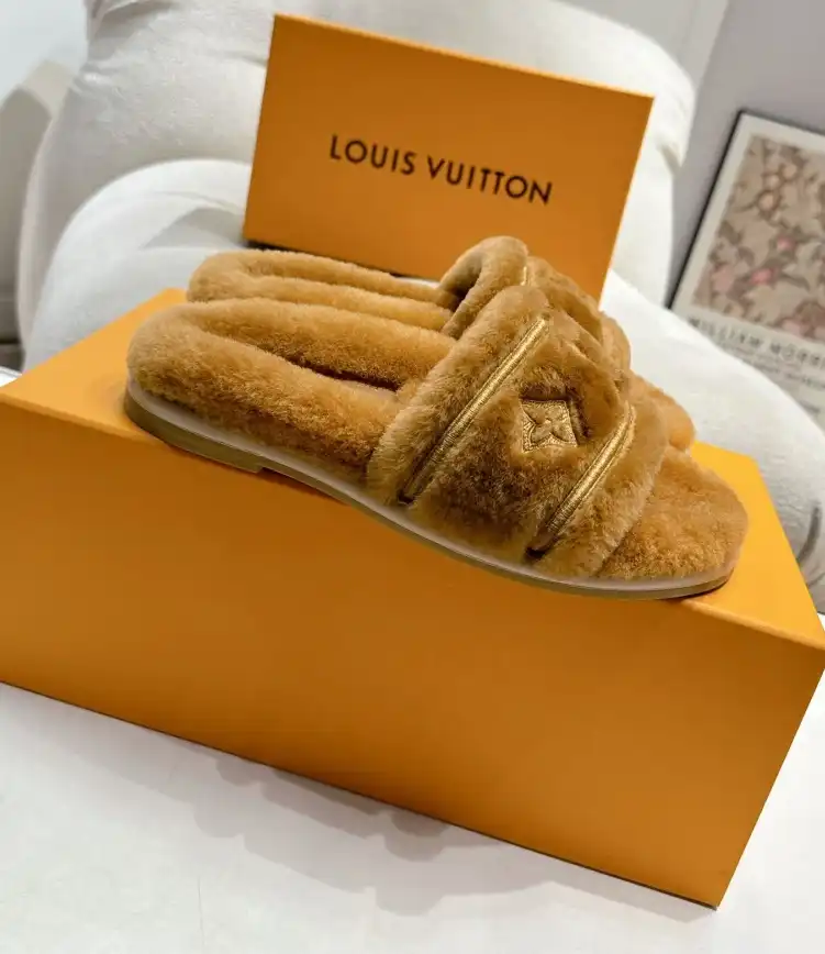 hype LV Slippers