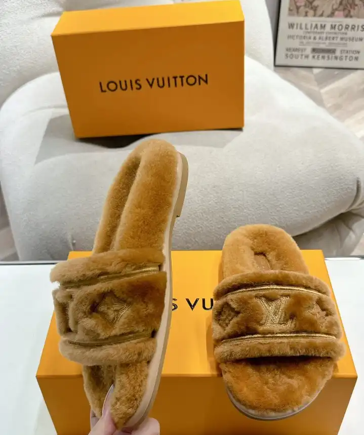 hype LV Slippers