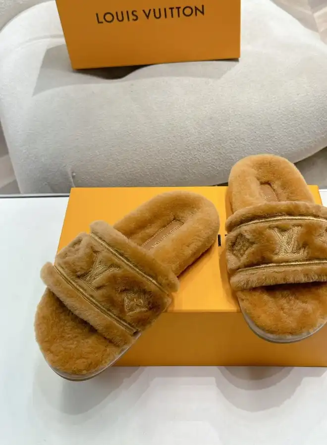 hype LV Slippers