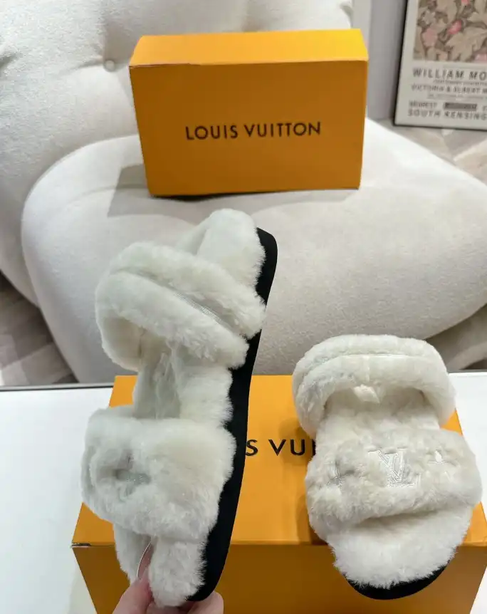 hype LV Slippers