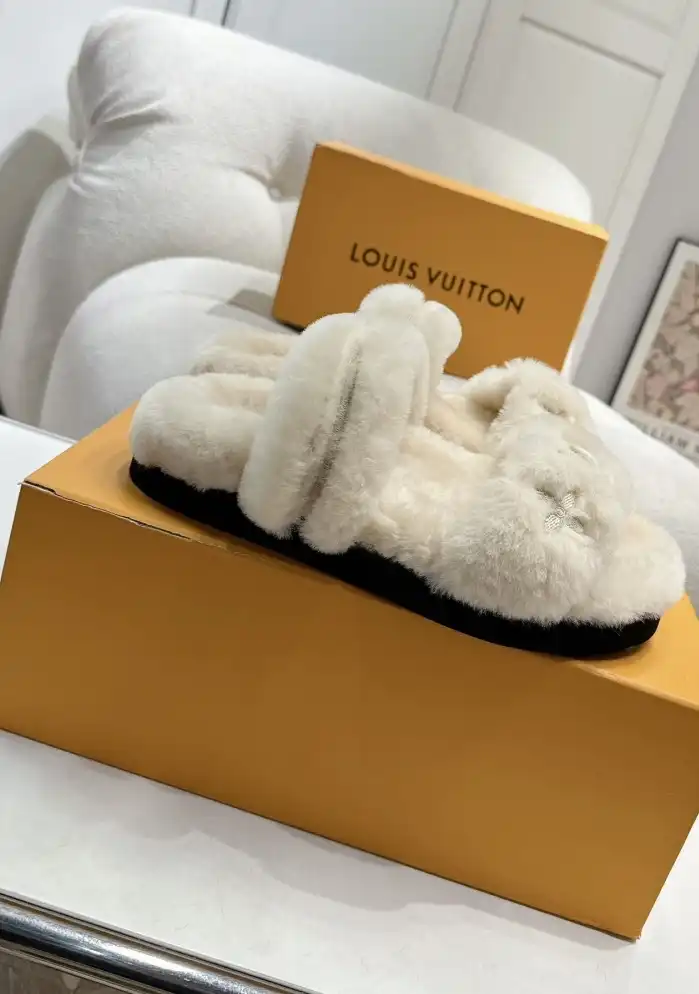 hype LV Slippers