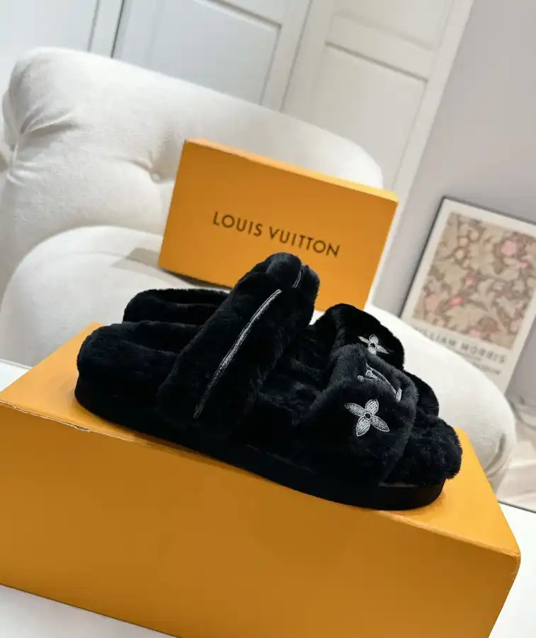 hype LV Slippers