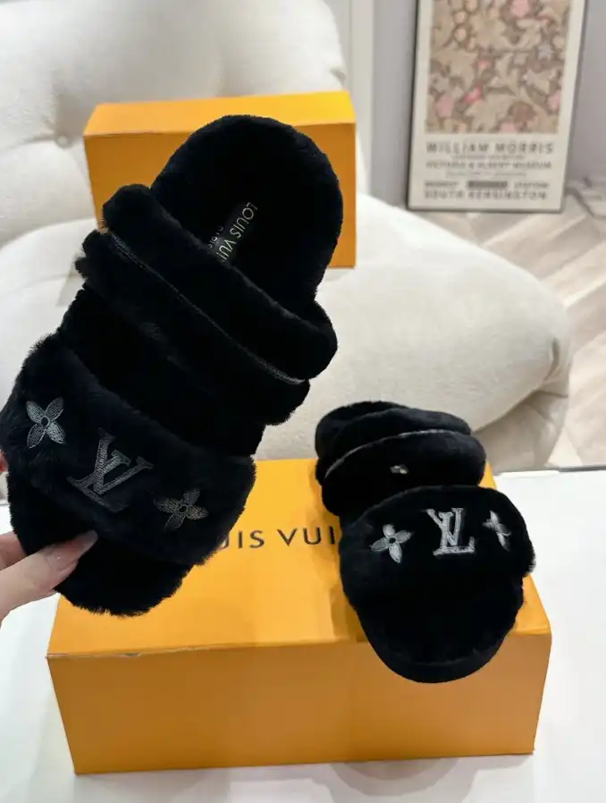 hype LV Slippers