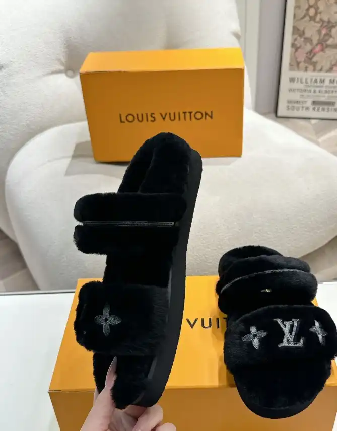 hype LV Slippers