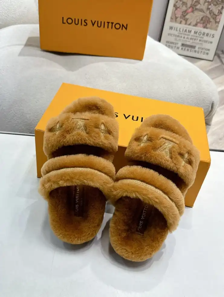 hype LV Slippers