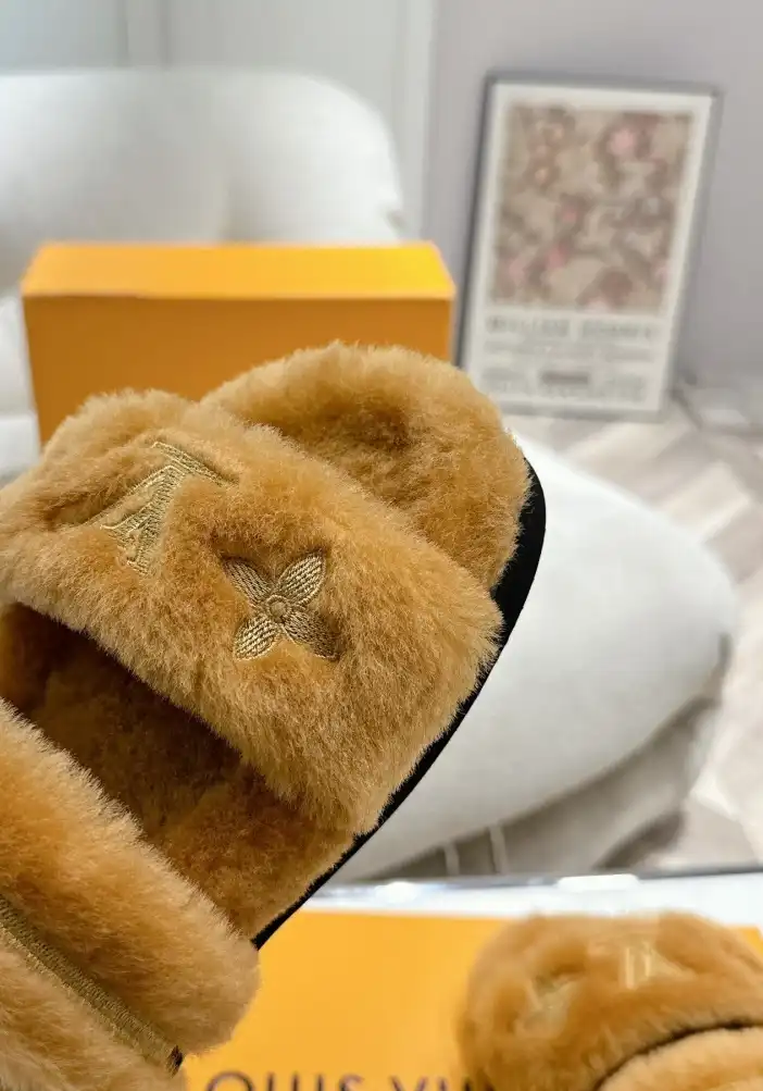 hype LV Slippers