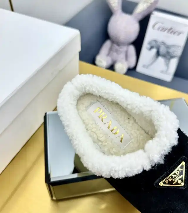 hype Prada Slippers