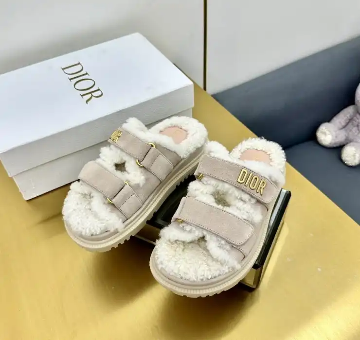 hype Christian Dior Sandals