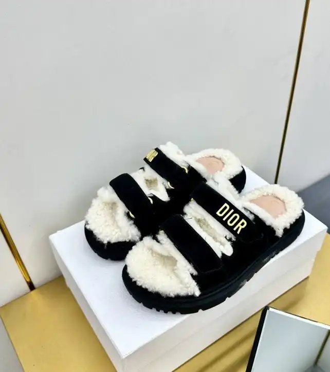 hype Christian Dior Sandals