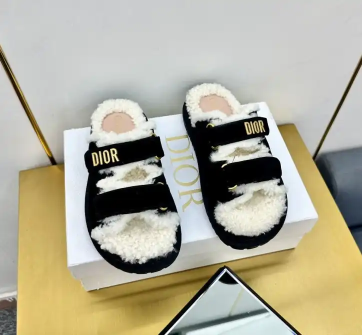 hype Christian Dior Sandals