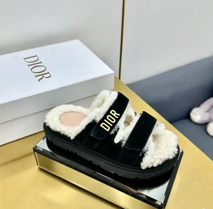 hype Christian Dior Sandals