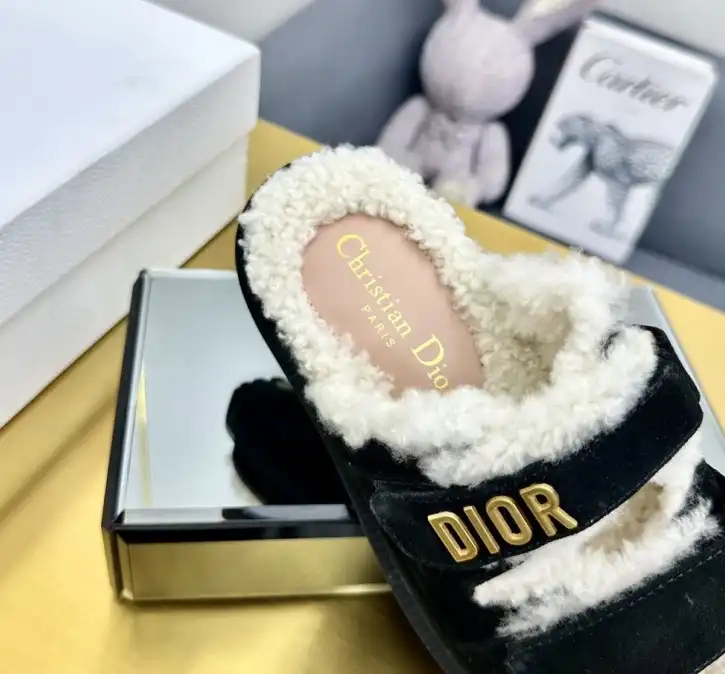 hype Christian Dior Sandals