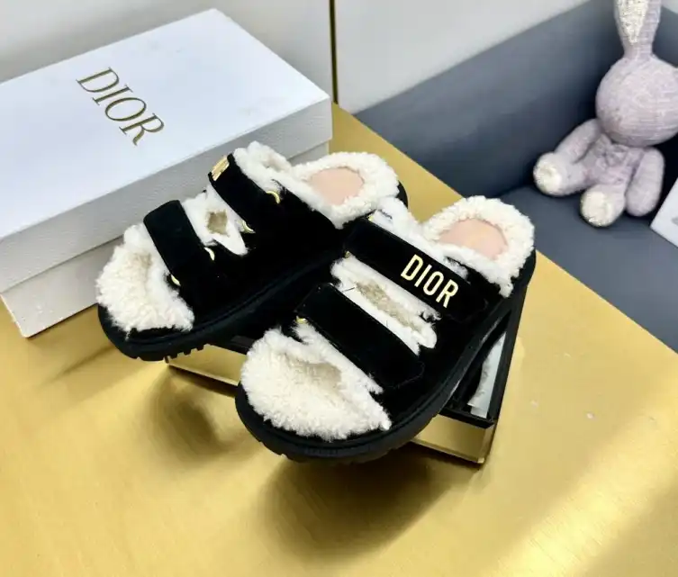 hype Christian Dior Sandals