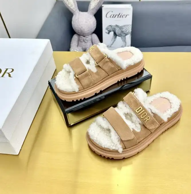 hype Christian Dior Sandals