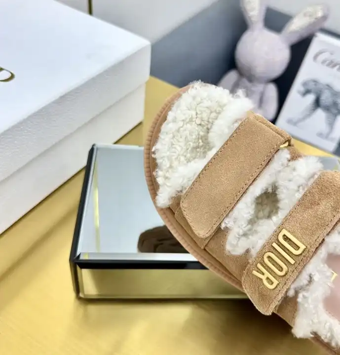 hype Christian Dior Sandals