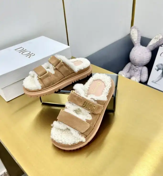 hype Christian Dior Sandals