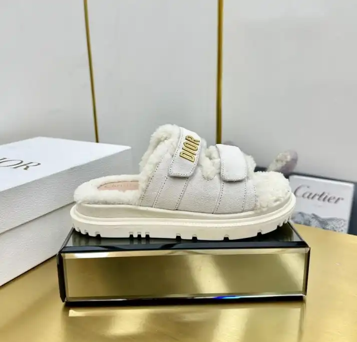 hype Christian Dior Sandals