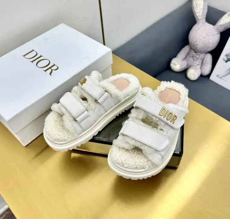 hype Christian Dior Sandals