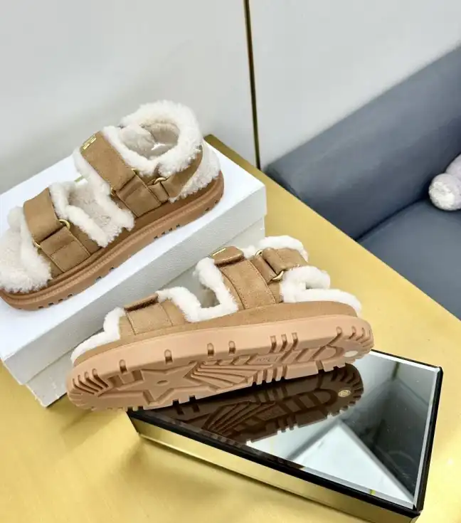 hype Christian Dior Sandals