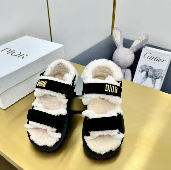 hype Christian Dior Sandals