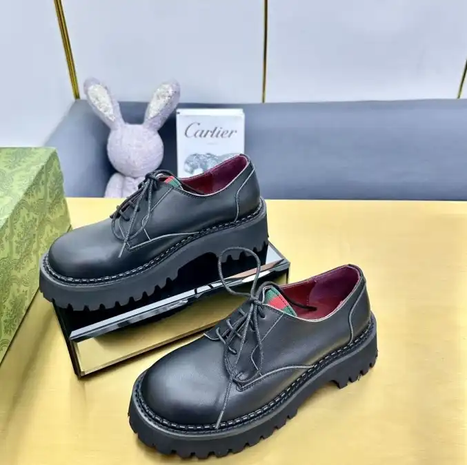 hype Gucci Leather Shoes